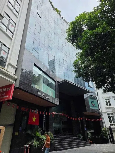 Siêu hiếm 165m2 đất rộng 8,8m duy nhất phố duy tân chủ mới xây biệt thự hay toà apm thì đỉnh