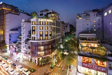 Bán khách sạn 60 phòng hầm 10 tầng mt thủ khoa huân quận 1 hđt 700 triệu giá 145 tỷ