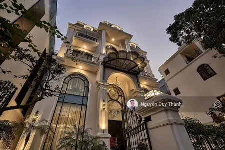 Bán nhà mặt phố điện biên phủ, hoàn kiếm căn biệt thư sân vườn indochine, 450m2 6tầng, 399tỷ ở ngay