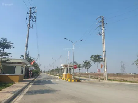 Chuyển nhượng đất ccn đông phương yên đã có sổ.
