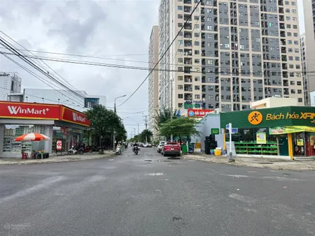 Gấp! căn 2 phòng ngủ view đông nam đẹp + thoáng mát + rẻ nhất chung cư ori garden. sổ hồng