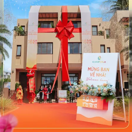 Bán căn para sol caraworld sẵn sổ, sẵn nhà 108m2, mặt tiền đại lộ hồng ngọc 24m, tiện kinh doanh