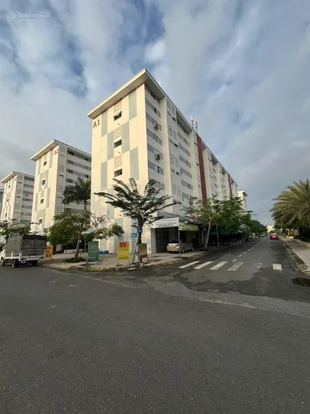 Bán căn hộ lầu 1 phúc an city, góc shr