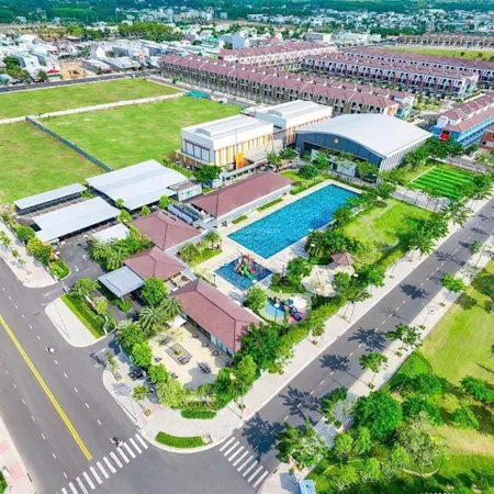 Bán căn shophouse villa diện tích 168m2 giá chỉ 5.550 tỷ, thanh toán 1,9 tỷ(30%) nhận nhà ngay