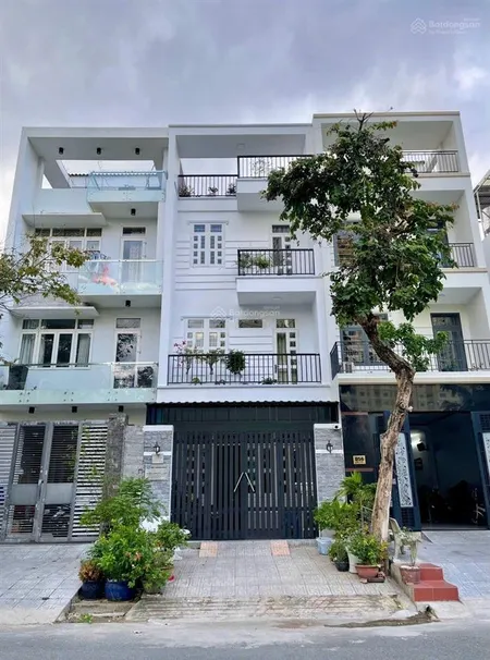 Chính chủ bán nhà mặt phố đường d1, tân mỹ, quận 7, tp. hcm, 16 tỷ, 200m2 hot