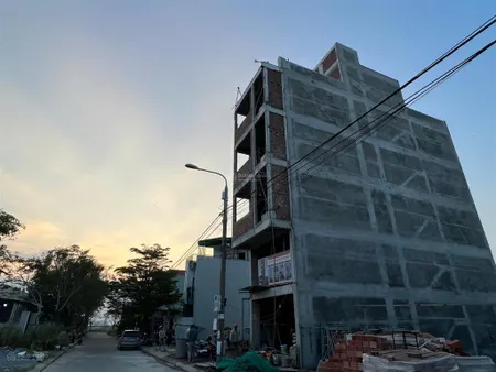 Bán đất biển tân trà đà nẵng . 97m2 sạch . chỉ với giá 5ty350 . đường lý văn phức