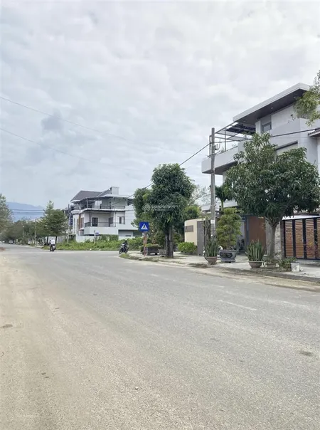 Đất phan bá vành rẻ nhất thị trường chỉ duy nhất 1 lô , phù hợp xây biệt thự và đầu tư
