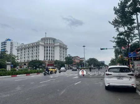 Bán đất vàng ngã 4 thụy khuê văn cao, tây hồ, 300m2, mt10, 96tỷ, oto tránh vải hè, 2 thoáng.