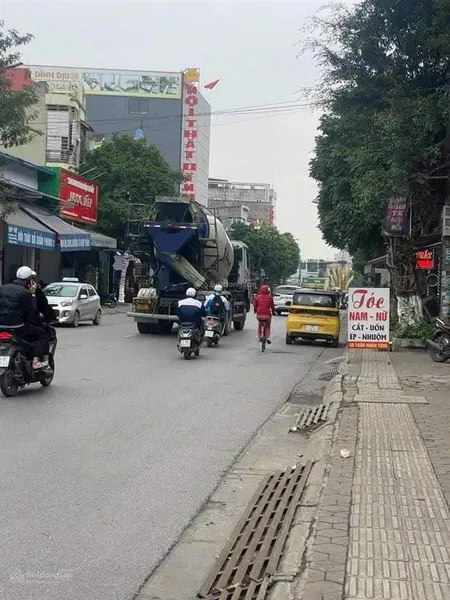 Mặt đường trần nhân tông (gần quán trữ) 111,5m2 ngang 4,2m 2 tầng giá tốt 7,5 tỷ