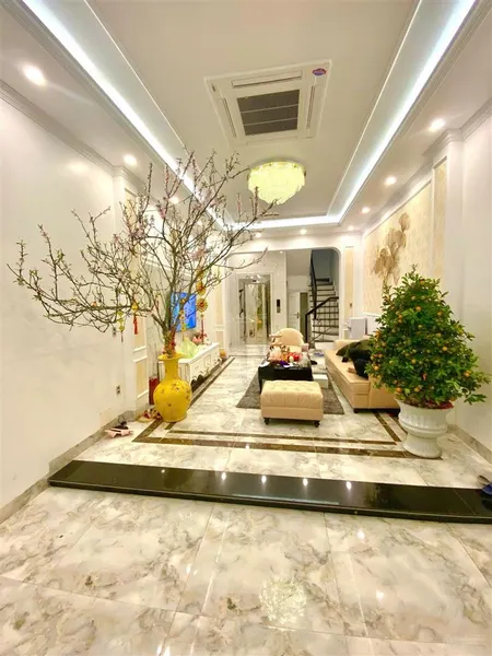 Bán nhà đẹp mặt đường bạch đằng (đối diện vin imperia) 46m2 mt 4m 5,5 tầng thang máy