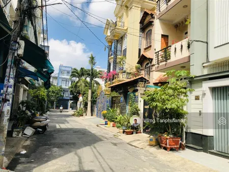 Bán nhà hẻm 8m đường lê sát, 4mx25m, 3 lầu, giá 10.6 tỷ, phường tân quý, quận tân phú