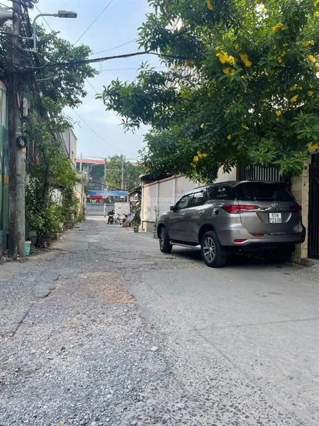 Nhà cũ tiện xây mới mặt tiền kd xe hơi thông dương bá trạc p.1 quận 8 sát q.1 60m2 nhỉnh 8t