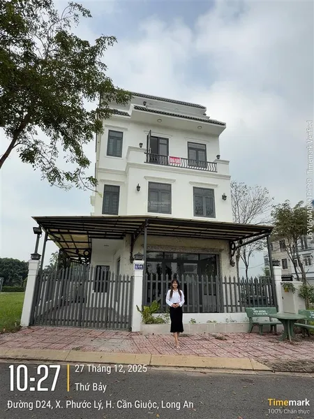 Biệt thự ngộp five star eco city (kđt 5 sao 2) 9x16m 4pn 5wc 1thờ 0936 639 *** nằm ngay đầu cổng