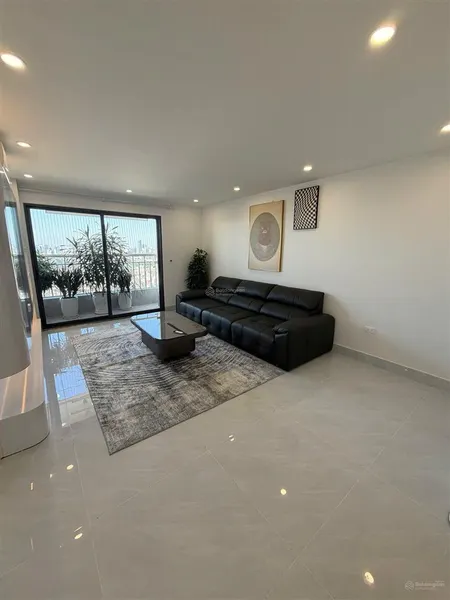 Bán căn hộ chung cư kinh đô 93 lò đúc , nhà mới đẹp long lanh , view thành phố tuyệt đẹp