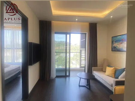 Sapphire 2 phòng ngủ 50m2 toà s2 chéo biển tầng trung giá 2.580 tỷ