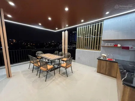 Biệt thự 4 tầng thang máy mặt tiền trần sâm sơn trà tài sản giữ tiền dòng tiền cao cấp.