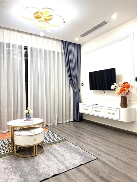 Chính chủ bán căn hộ 2pn 2w tòa r1.03 full nội thất, sẵn sổ giá rẻ nhất vin 1 hiện tại