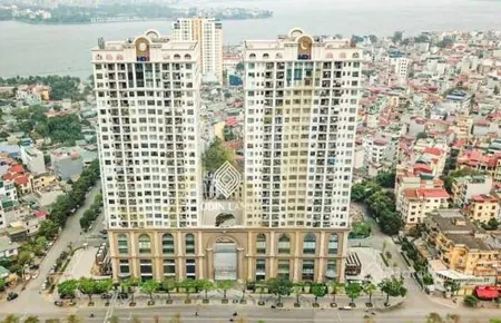 Cần bán nhanh căn góc 3pn, tầng cao, ban công đông, nam view hồ tây tuyệt đẹp tại tây hồ residence