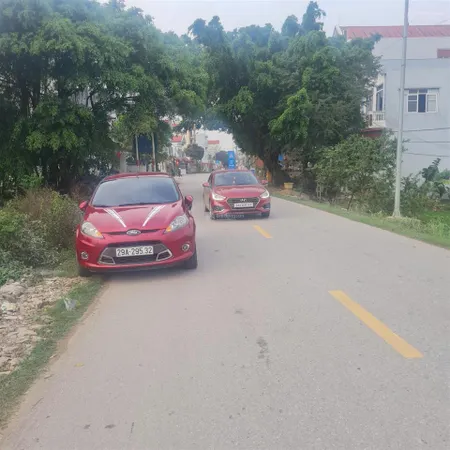 Bán đất đấu giá xuân phú, yên dũng, bắc giang 90m2 mt 5m. đường 32m giá 4 tỷ