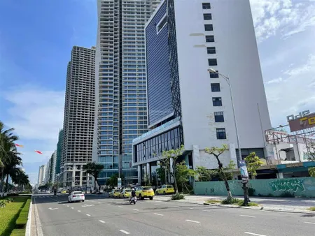 Bán cặp đất mt phạm văn đồng trục thông biển mỹ khê chỉ 500m