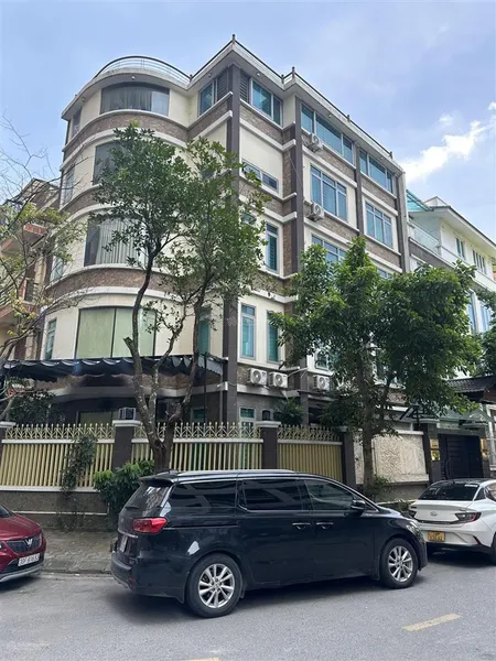 Chính chủ bán biệt thự góc, 5 tầng rất đẹp, phố xuân diệu tây hồ, giá 48 tỷ. 0934 455 *** mr biên