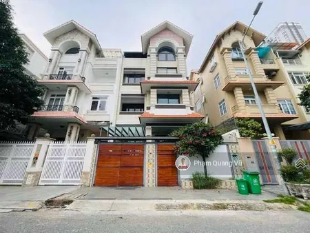 Bán 03 căn biệt thự him lam kênh tẻ, q7. dt 7,5x20m, 10x20m, kc hầm + 4 lầu (thang máy), giá 35 tỷ
