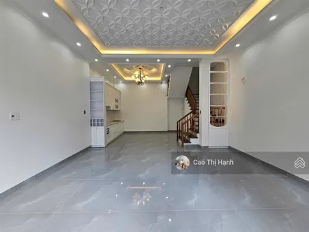 Nhà 4 tầng xây mới độc lập, thiết kế tân cổ điển 50m2 ngõ 2 ô tô tránh nhau