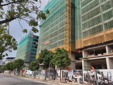 Bán căn 83m2 3pn2wc ruby park rẻ nhất tòa, view sông đuống cực đẹp.