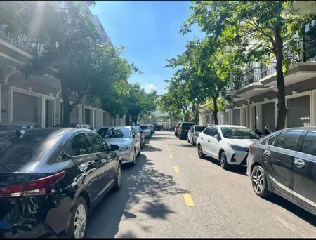 Chính chủ bán liền kề, shophouse vincom thái hoà nghệ an 3 tầng 1 tum