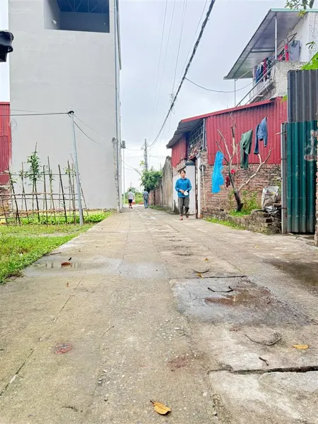 Bán nhanh 50m2 nam hồng, gần cầu thăng long mặt ngõ ô tô 7 chỗ, chỉ 4 tỷ 0983 606 ***