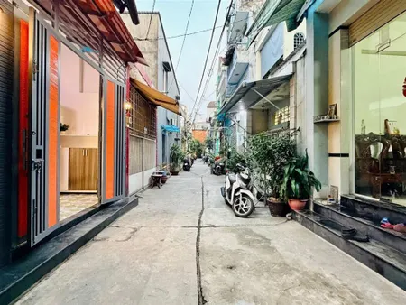 Siêu thơm 4 tầng lầu bề thế hẻm ô tô trang bị nội thất đường phạm văn chiêu