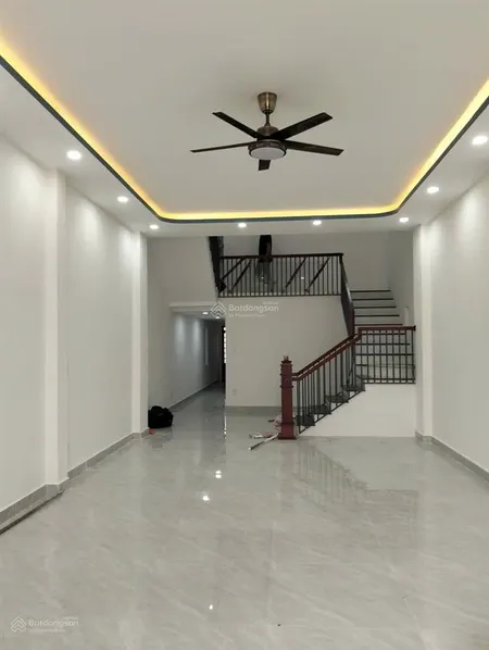 Bán nhà 2 tầng chính chủ đường 15m phạm hùng, phường hòa xuân, kinh doanh sầm uất