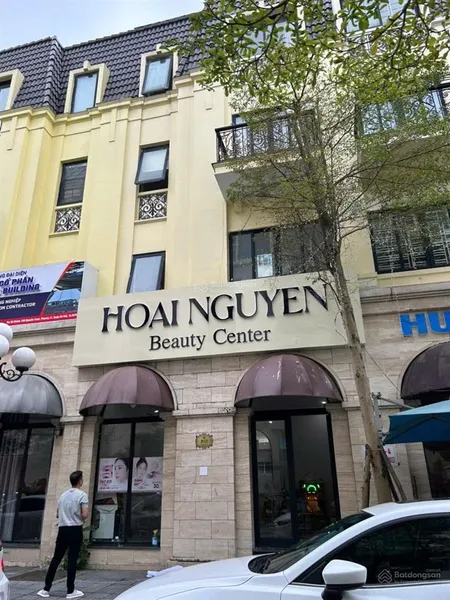 Bán căn shophouse 4 tầng 2 mặt tiền dự án the manor crown trục đường chính 19.5m giá chỉ 6. 4 tỷ