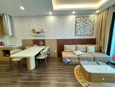 Cho thuê căn 2pn 2 wc nội thất đẹp, view võ nguyên giáp hoàng huy commerce