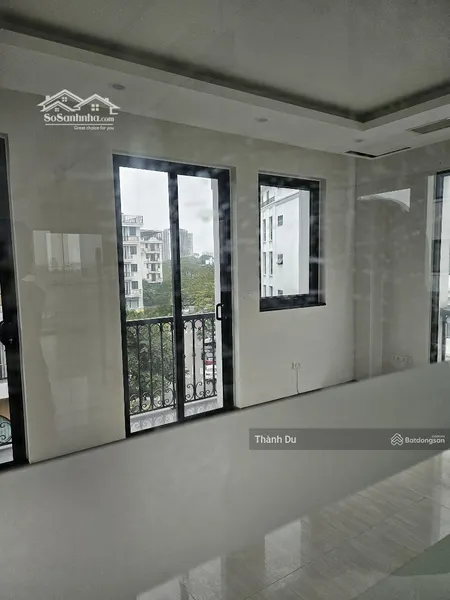 Cho Thuê Mặt Bằng Văn Phòng Lâm Hạ , Hồng Tiến Long Biên 105m2 Tầng Cao View Thoáng 3 Mặt Giá 20 Tr