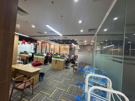 Nhượng văn phòng thuê Roman Plaza Tố Hữu cho 500m2 cắt 100m2, 150m2, 300m2 bàn giao nội thất đầy đủ