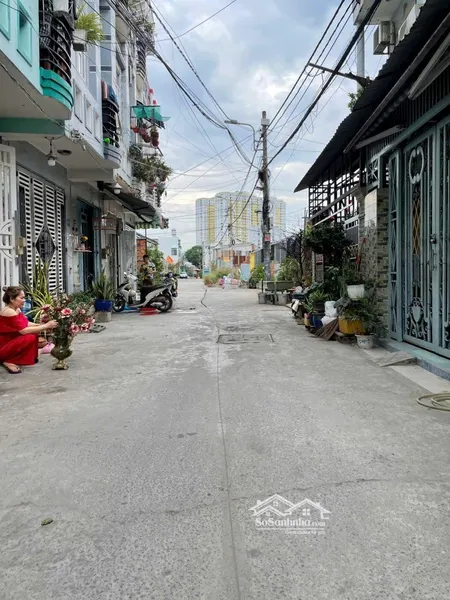 Cho Thuê Nhà Nguyên Căn Hẻm Xe Hơi Phú định 44m2 - 2 Tầng 2_pn _ 8tr/ Tháng