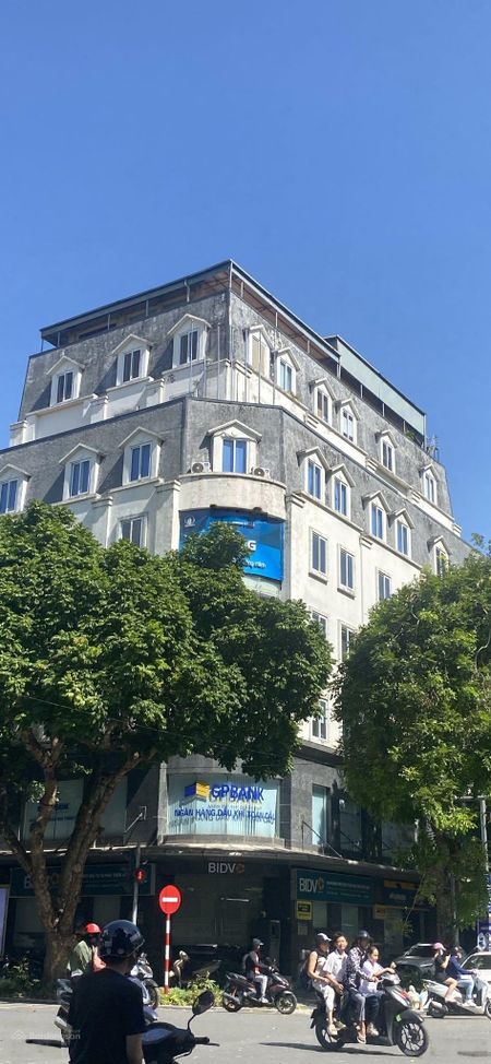 Cho thuê VP phố Trần Đại Nghĩa, Q. Hai Bà Trưng 70m2, 120m2 - 200m2, 250m2 - 500m2, 125 nghìn/m2/th