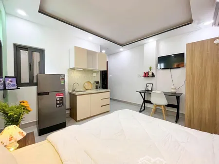 Cho Thuê Phòng Studio đẹp Có Cửa Sổ , 29m2 , Có Thang Máy - Gần Vòng Xoay Dân Chủ Quận 3