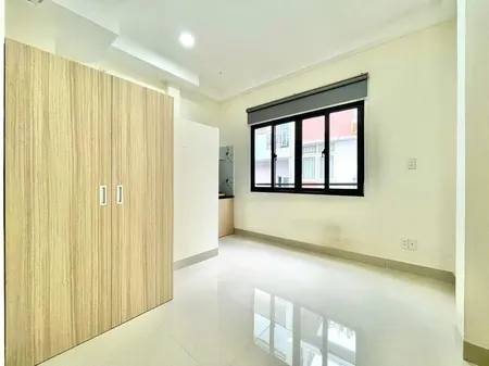 Phòng Mới 100% - Nhất Chi Mai đối Diện Etown Cộng Hòa Tân Bình