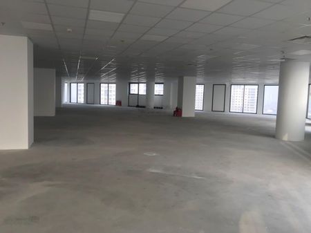 BQL cho thuê văn phòng tại tòa nhà HT Building-Phố Duy Tân,DT 60,100,200, 500,1000m2.Giá 120k/m2/th