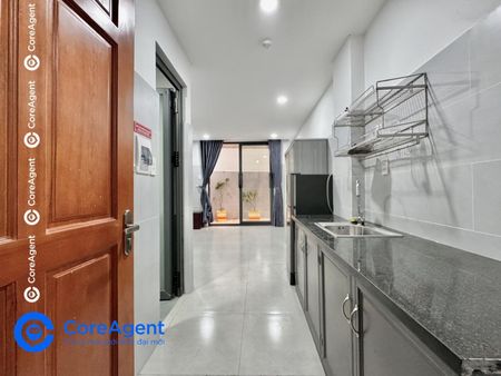 Phòng trọ cao cấp sạch sẽ - thang máy - nội thất cơ bản - sát Âu Cơ - Văn Hiến