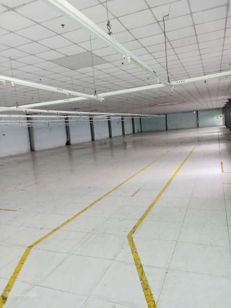 Cho thuê xưởng may mặc, Tân Thới Nhất, Quận 12, DT: 2,400m2