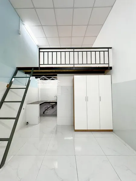 Phòng Trọ Sinh Viên Ngay Ngã Tư Thủ đức, Lê Văn Việt, đh Hutech E