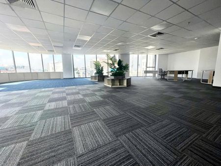 BQL cho thuê văn phòng TTC Duy Tân diện tích 550m, cắt linh hoạt từ 90m²