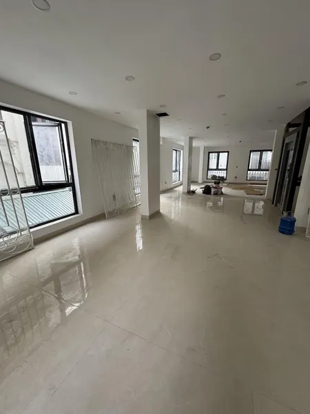 Cho Thuê Nhà Mặt Phố Trần Thủ độ Mặt Tiền Rộng, Vị Trí đẹp Vị Trí: Mặt Phố Trần Thủ độ