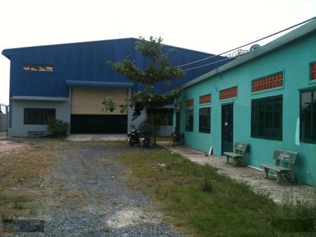 Nhà xưởng cho thuê Quận 12 diện tích: 200m, 400m, 600m, 800m, 1000m, 2000m, 40.000m2 LH: 0908561228