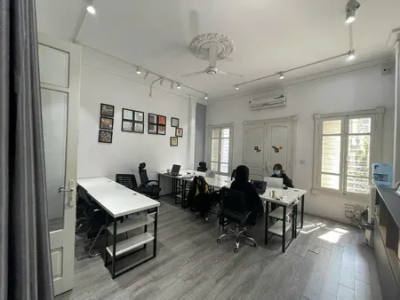 Cho Thuê Nhà Nguyên Hồng đống đa Diện Tích: 65m2 X 5 Tầng - Phân Lô - ô Tô Tránh Nhau, 21.5tr/th