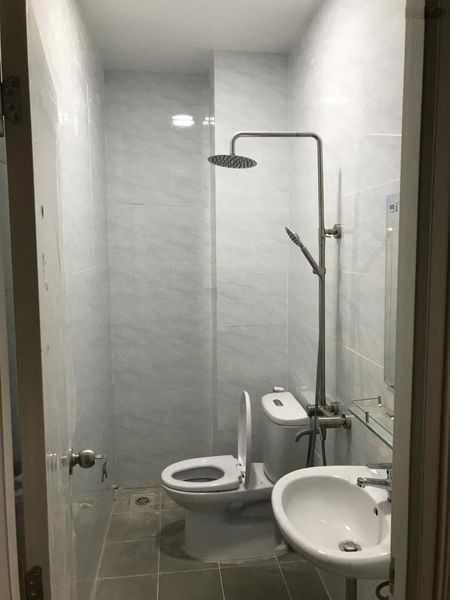 Cho thuê nhà 100m2 - 1tr 2lầu + ST ngay Metro giá rẻ nhất Thủ Đức!