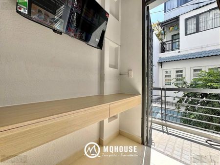 Cho thuê phòng ngủ ban công riêng - tách bếp ngay gần padora trường chinh | ở liền / giữ qua tết